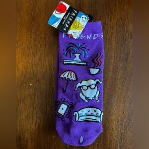 FRIENDS No Show Socks